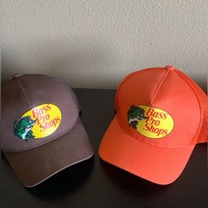2 BASS PRO SHOPS TRUCKER CAPS